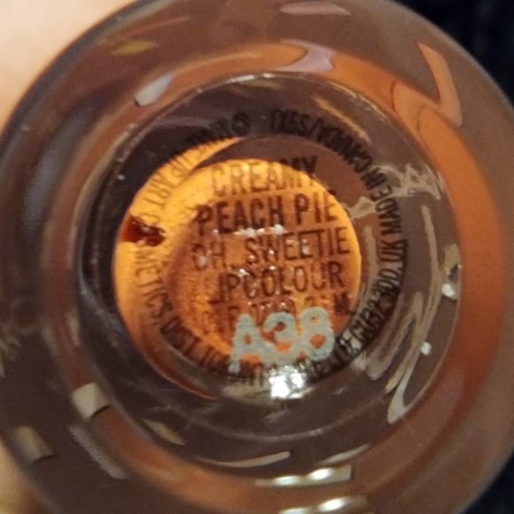 MAC Cosmetics, OH SWEETIE LIP COLOR - CREAMY PEACH PIE - Picture 2 of 2